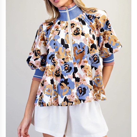 eesome Tops - Eesome Floral Top
